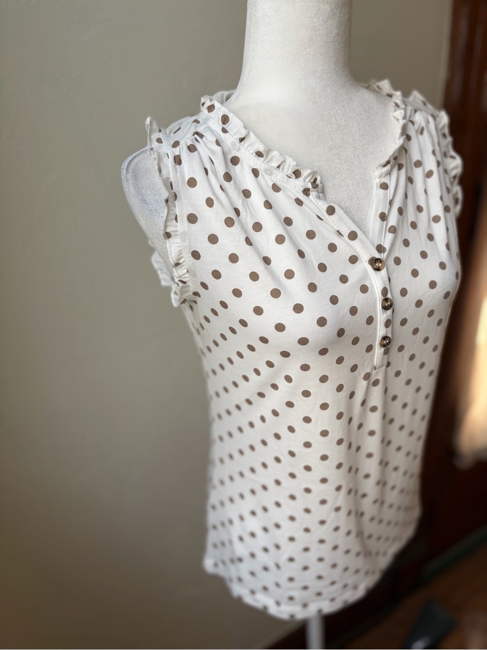 Lascana by Venus Polka Dot Ruffle Trim Henley Top XS - Picture 4 of 9